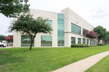 Main image of building Texas 121 405
