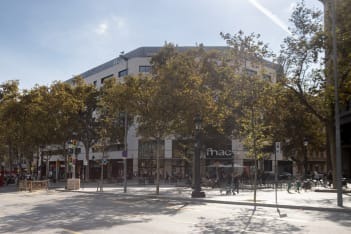 Main image of building Plaça de Catalunya 1