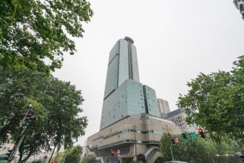 Main image of building Han Zhong Lu 25
